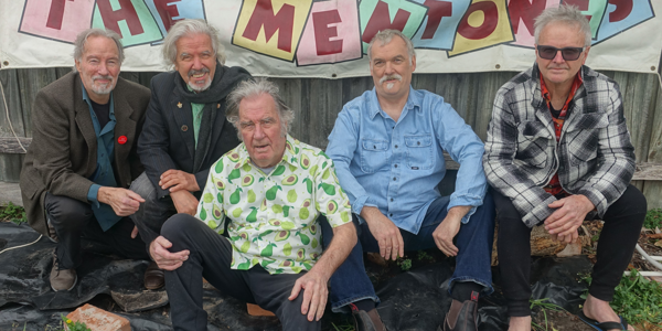 Glenn Waverley and the Mentones **FREE GIG** live at Edinburgh Castle Hotel (Brunswick) in Brunswick - Live music event