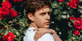 **FREE ENTRY** Sebastian Haysman (Front Bar)