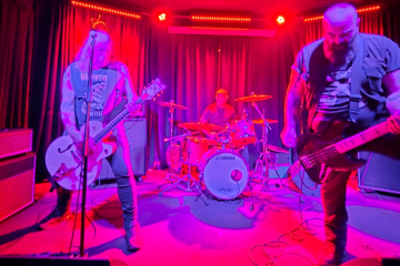 Blowhole w/ Flowers in the Attic + Monochromia