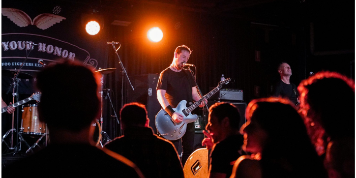 IN YOUR HONOR - Foo Fighters Experience