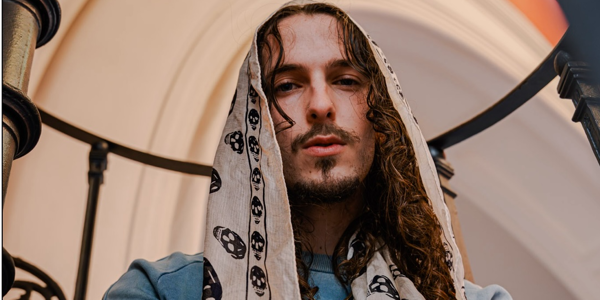 Amanti e Poeti live at Botany View Hotel in Newtown on March 07, 2026 - Concert poster