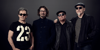 Choirboys Live