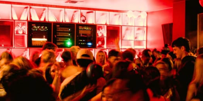 THRIFT SHOP  BENDIGO OWEEK 2026