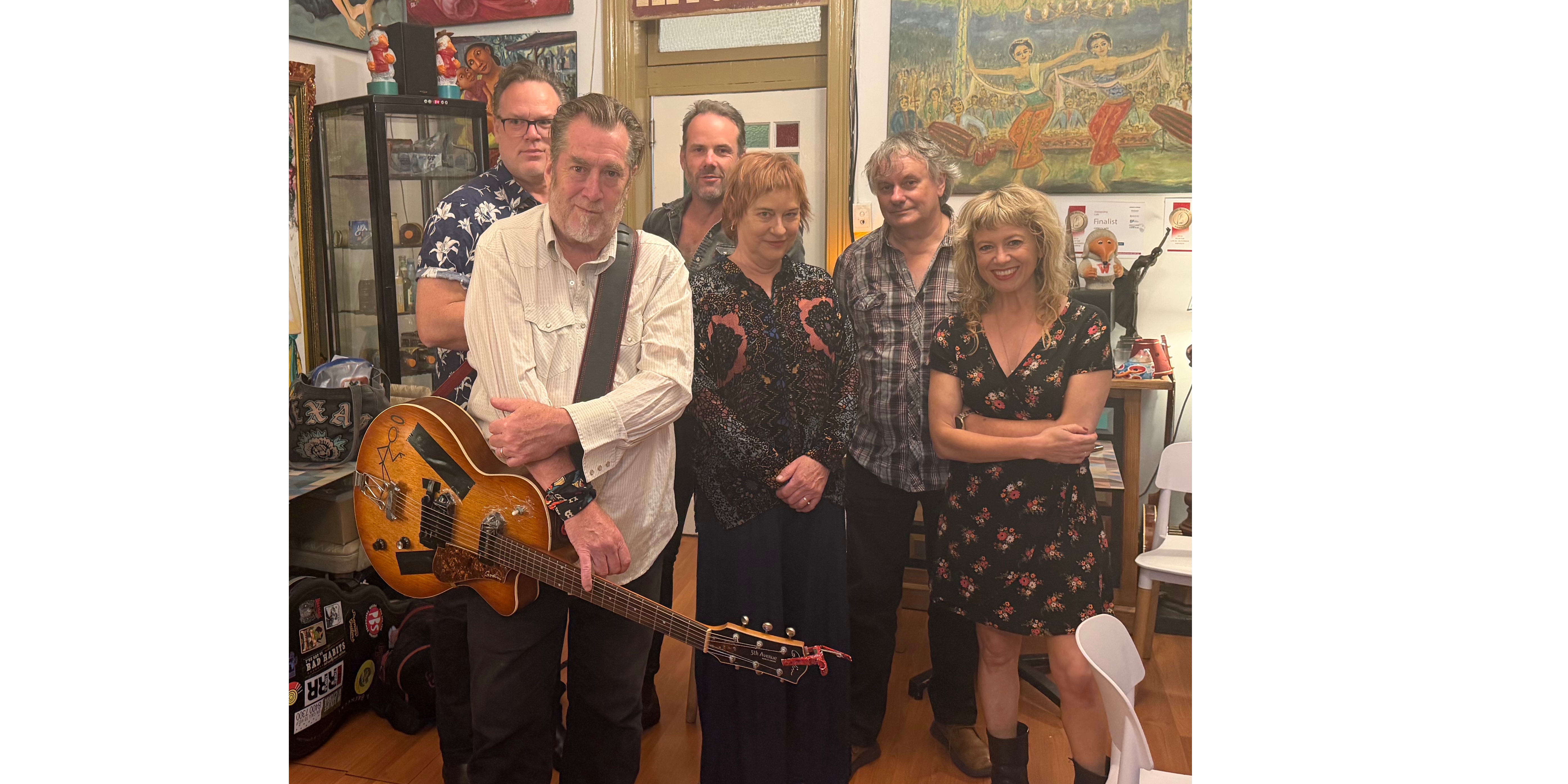 Mick Thomas’ Roving Commission - GoChristmasComeBack