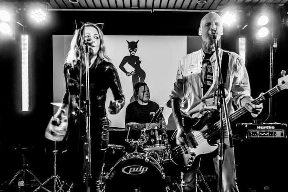 Ellie and the Vandelles