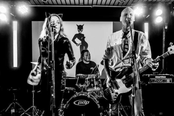 Ellie and the Vandelles