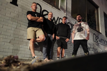 THE EXTERNALS - BACK ON THE CANS - LIVE AT THE TOTE