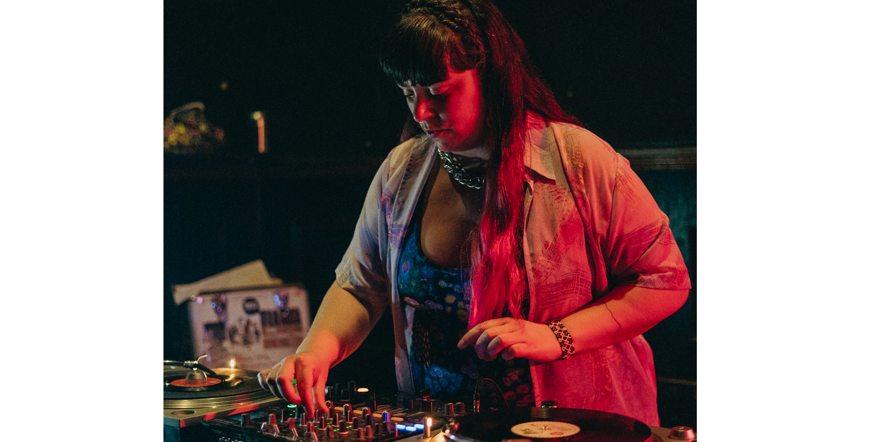 **FREE ENTRY** DJ SOA GABI (Front Bar)