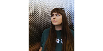 Suzi - "I Like It Better On Tour"