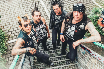 TOTAL CHAOS (USA) + WOLFPACK and local supports