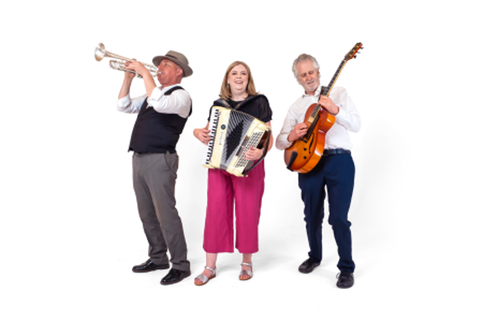 Sanfona **FREE ENTRY FRONT BAR GIG**