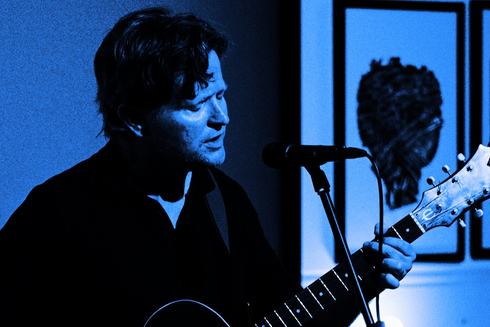 Glenn Richards (Augie March) Solo