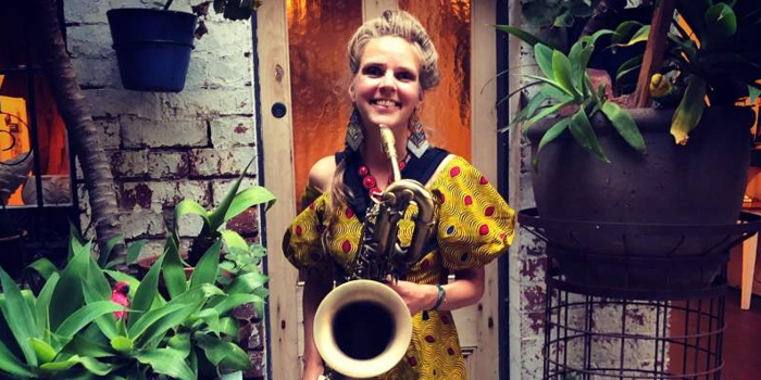 Ania Reynolds ** FREE GIG**