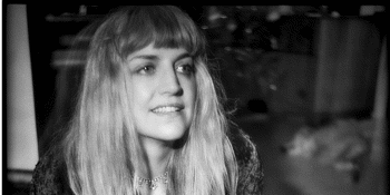Sally Seltmann (Early Moon Tour)