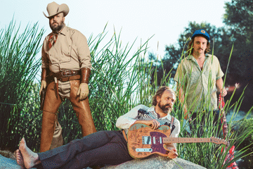 Jonny Fritz and Joshua Hedley (USA)