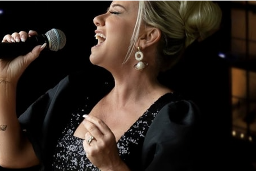 The Adele Show - Hello Christmas