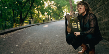 **FREE ENTRY** Stella Anning (Front Bar)