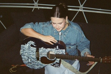 Chloe Gill All Ages Show