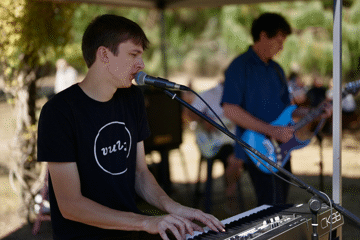 **FREE ENTRY // FRONT BAR GIG** The Toby Aitken Duo