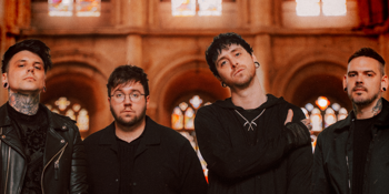 Caskets Exclusive Belgrave Headline Show