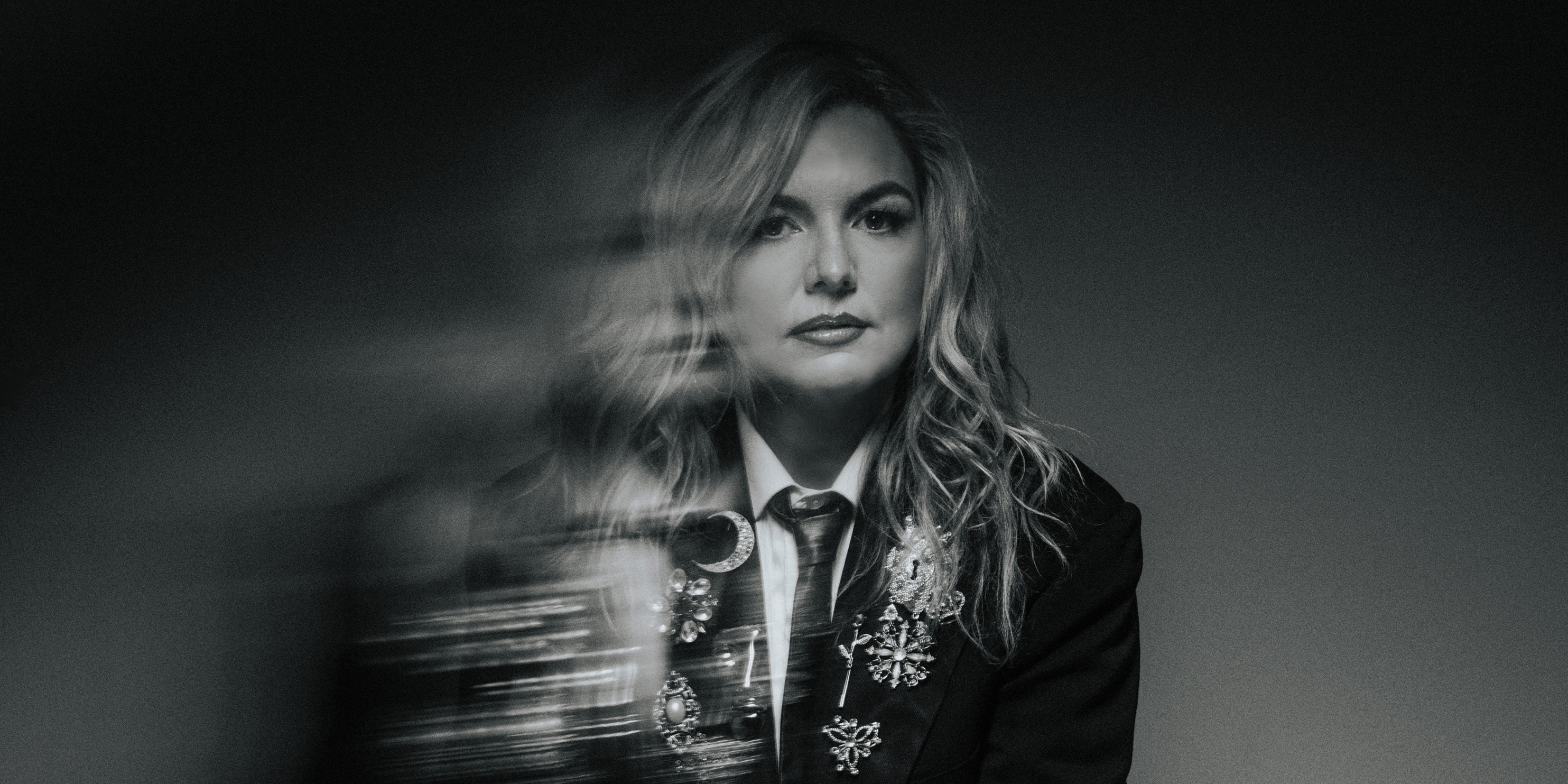 Eliza Hull - Live and Intimate