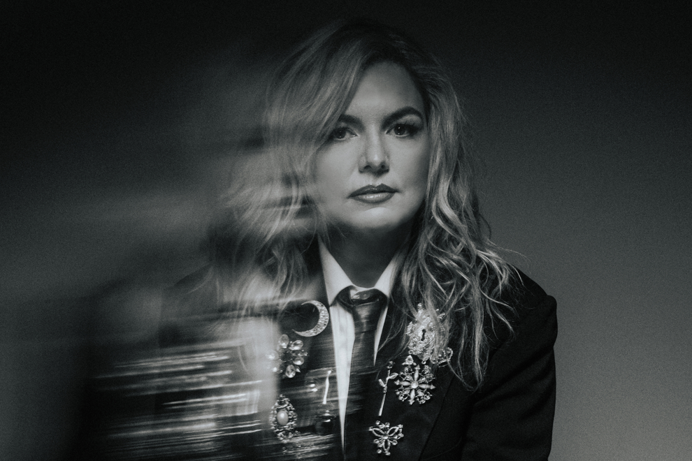 Eliza Hull - Live and Intimate