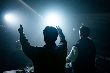 (POV Presents: SUUNE)