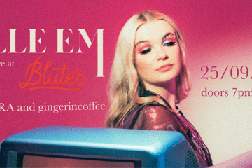 Elle Em Live