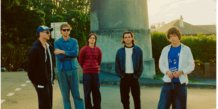 dust  'Sky Is Falling' Album Tour