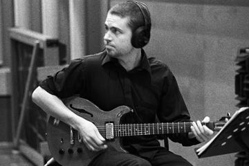 **FREE ENTRY** Nash Lee Trio (Front Bar)