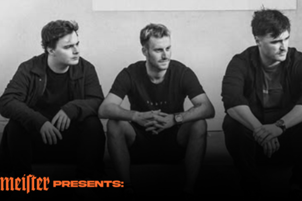 Out Of Focus (NSW) + Powder Blue + Snug