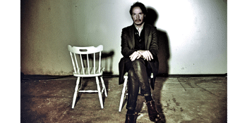 HUGO RACE AT THE OLD BAR