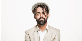 Phil Jamieson - Late Show 8.30 pm