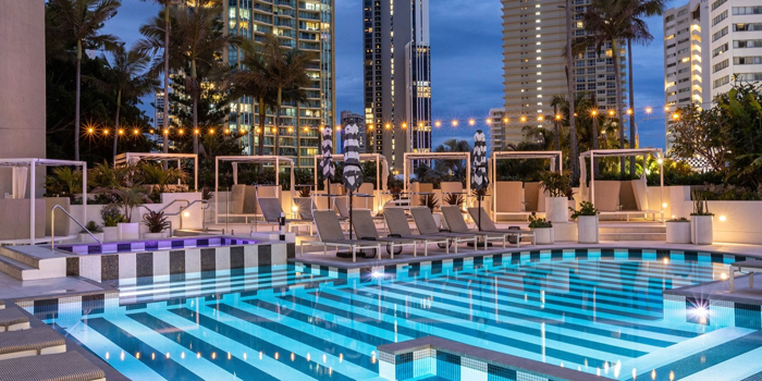 Twilight Feast Under The Stars