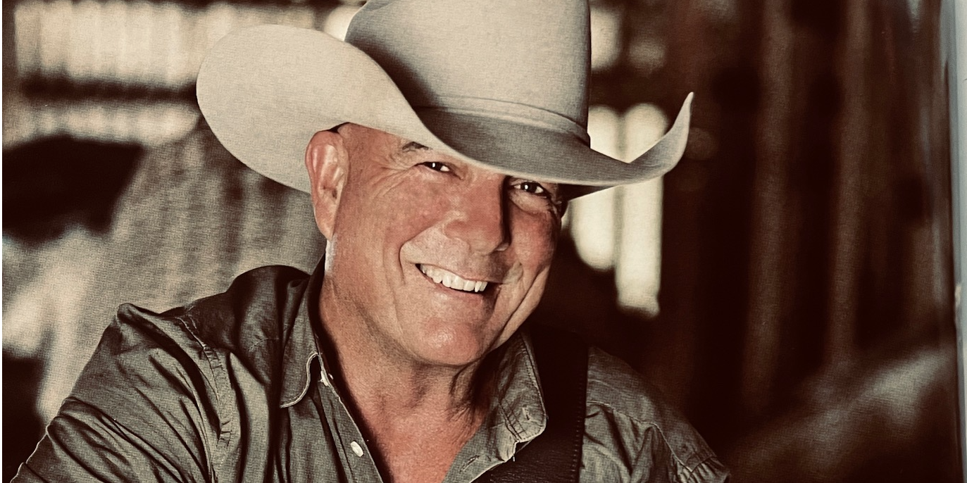 James Blundell: Up Close & Acoustic
