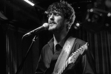 Unplugged at the Waz - Luke Saunders & Emerson