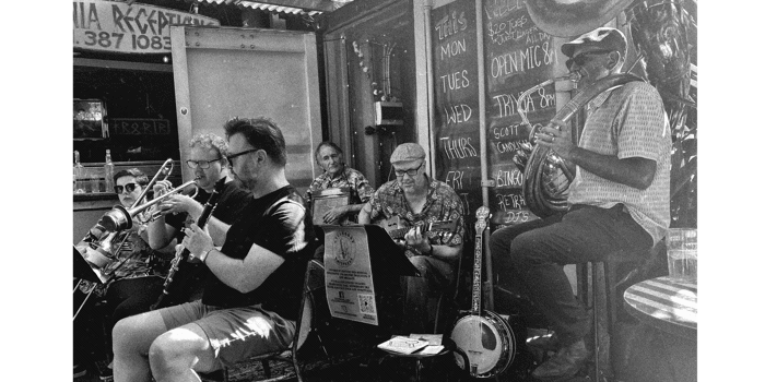 **FREE ENTRY // MAIN BAR GIG** Steamboat Whistlers
