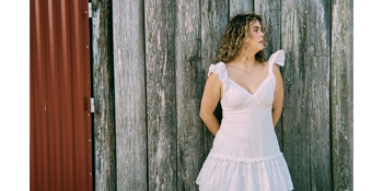 Chloe Gill "I Have a Habit of Dreaming" Album Launch show