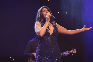 VOICES OF LEGENDARY DIVAS