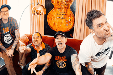 New Found Glory GT Sideshow