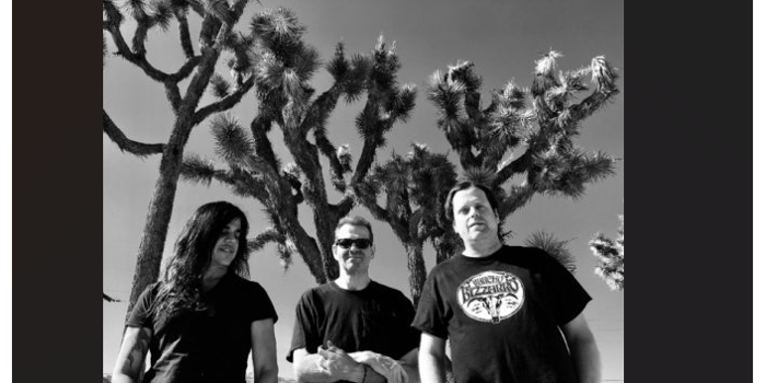 Yawning Man with Mario Lalli and the Rubber Snake Charmers