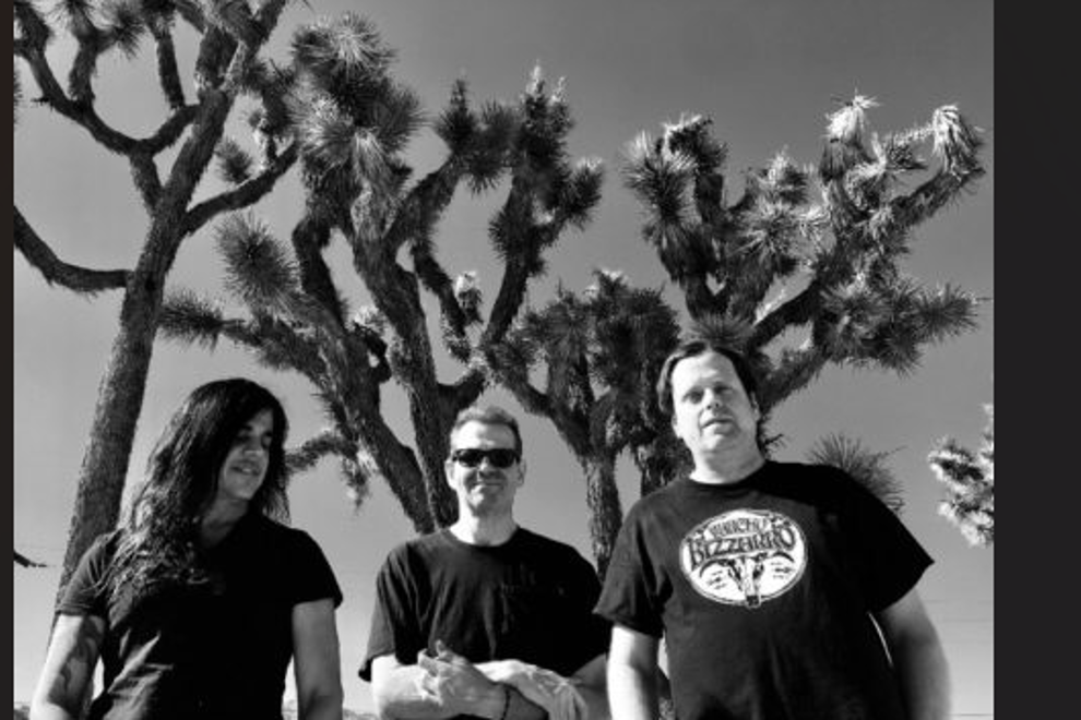 Yawning Man with Mario Lalli and the Rubber Snake Charmers