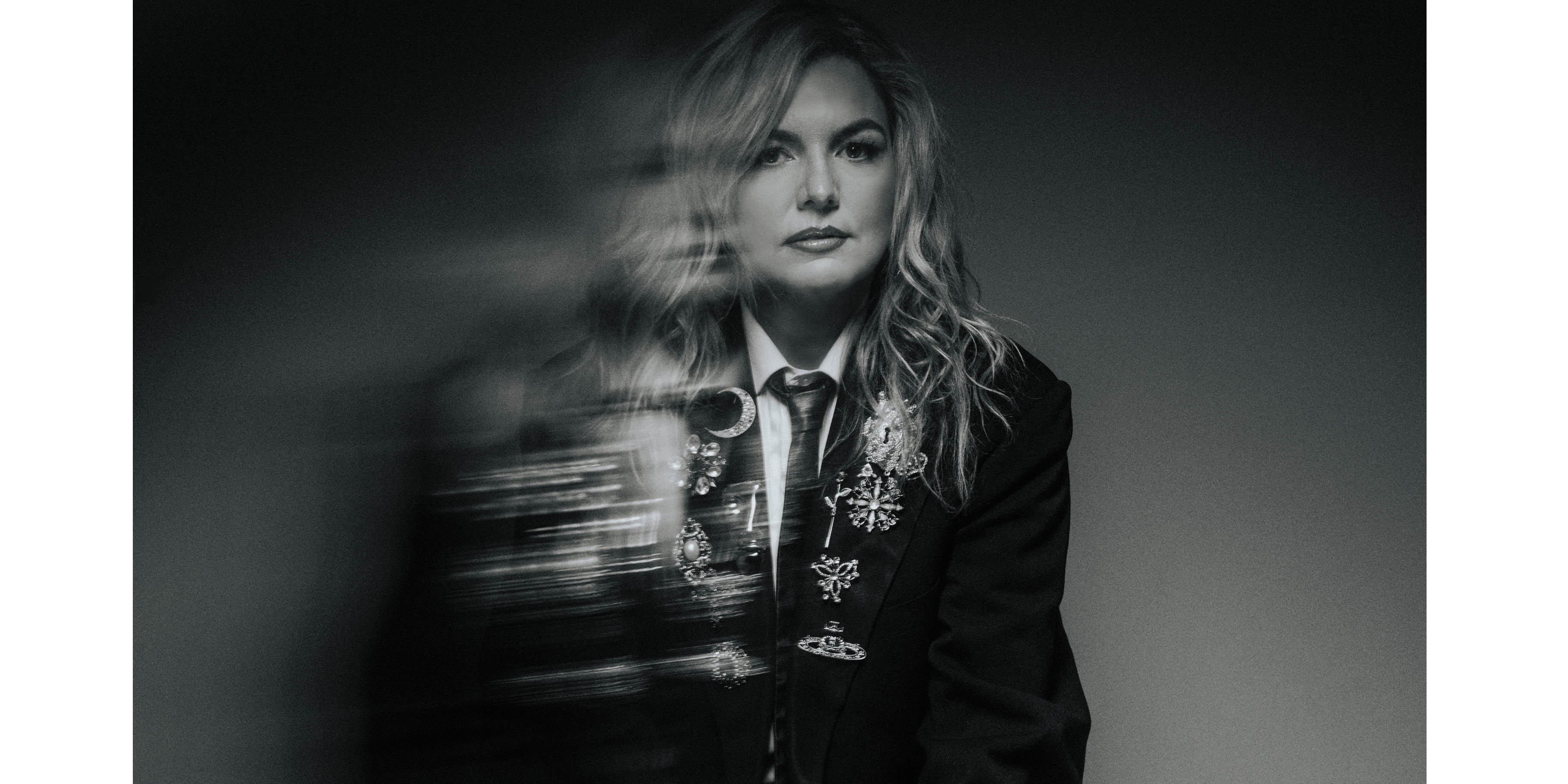 Eliza Hull - Live and Intimate