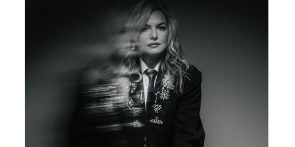 Eliza Hull - Live and Intimate