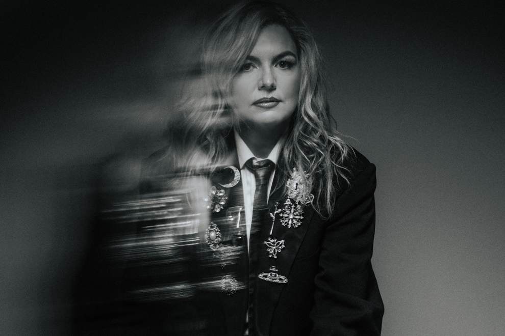 Eliza Hull - Live and Intimate