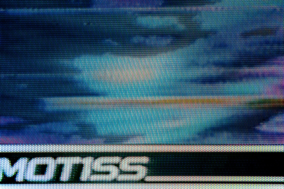 MOT1SS Iridescent single launch