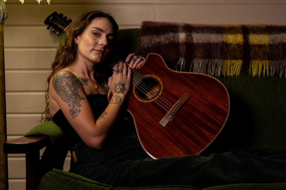 Georgina Dacheff Single Launch: WATERS EDGE